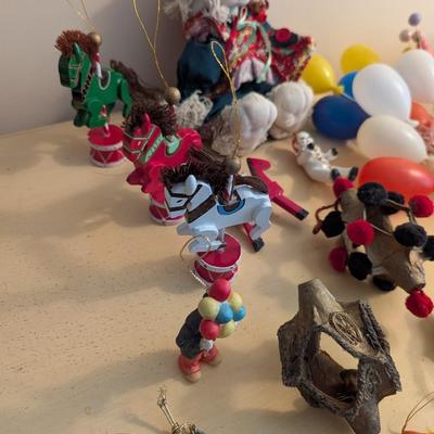 House Of Lloyd Bunny Holiday Decorations Clown Figures Candy Tree Strings Lot 8