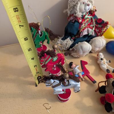 House Of Lloyd Bunny Holiday Decorations Clown Figures Candy Tree Strings Lot 8