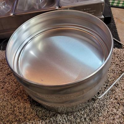 Food storage, buffet warmer and multi dish container