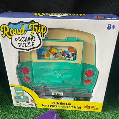 G89-Puzzles and Coloring Books
