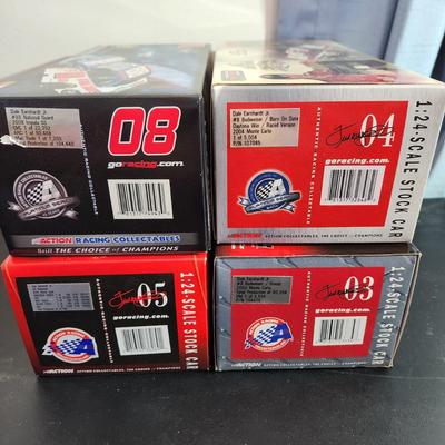 4 Action Die Cast Cars 1:24 Dale Earnhardt Jr 8 Bud 88 National Guard
