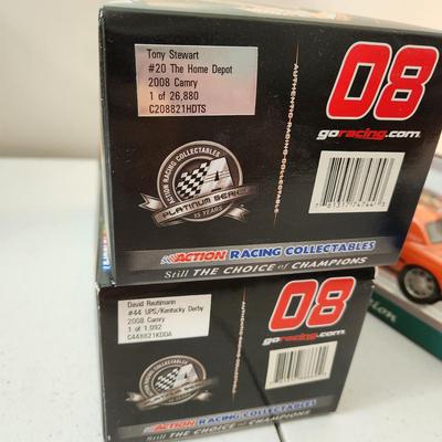 lot of 3 Die Cast Cars Tony Stewart 2008 #20 Home Depot David Reutimann #44 UPS Kentucky Derby Baltimore Orioles Car 2001
