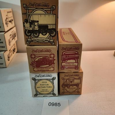 6 Vintage Ertl Die Cast Trucks banks Mack Hawkeye Yankee Panel Diamond 1 Tanker
