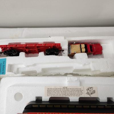 Bachmann Hawthorne Village Fire Fighter HO Train Set