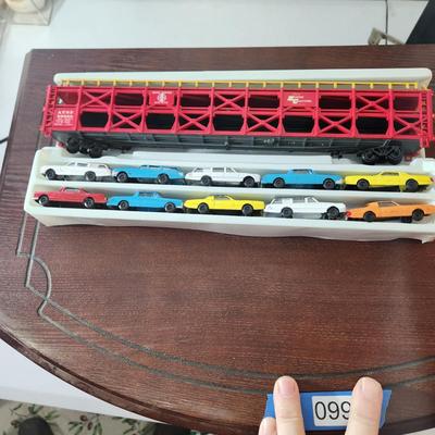 Large Lot of HO scale Locomotives & Train Cars Tri Level Car Carrier AHM Baltimore Ravens Washington Redskins Cars