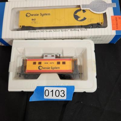 HO Scale B&O Chessie Systems Locomotives 4180, Car ,Caboose 1872