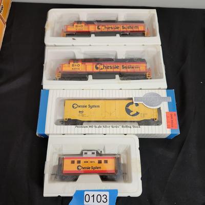 HO Scale B&O Chessie Systems Locomotives 4180, Car ,Caboose 1872
