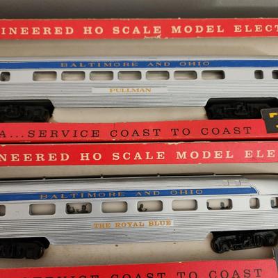 Tyco HO Scale Trains B&O The Royal Blue 638 , Pullman