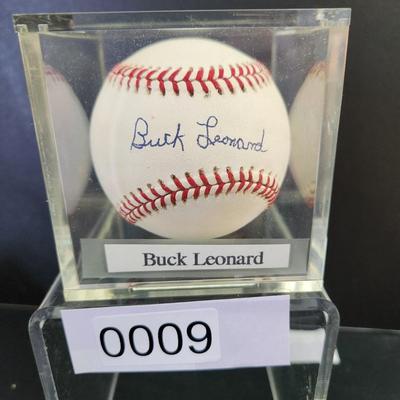Buck Leonard Signed Baseball