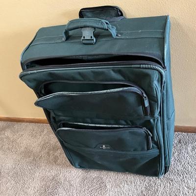 Atlantic Large Suitcase