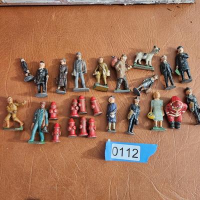 Large lot of 25 Vintage Figurines People Dog Fire hydrants Santa Clause