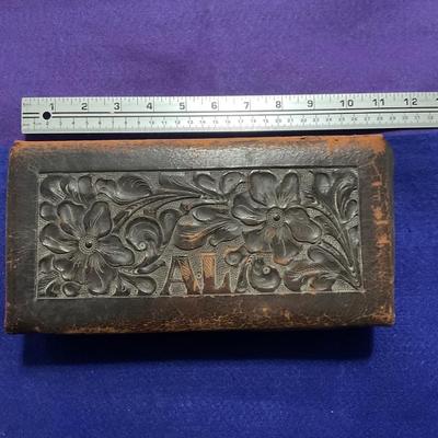 Heiser Handbox. Leather