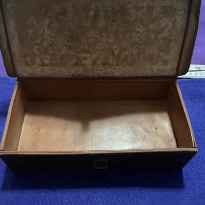 Heiser Handbox. Leather