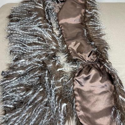 Faux fur shawl, cute hat and loopy scarf