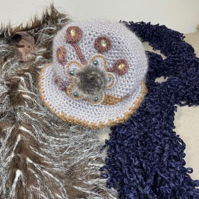 Faux fur shawl, cute hat and loopy scarf