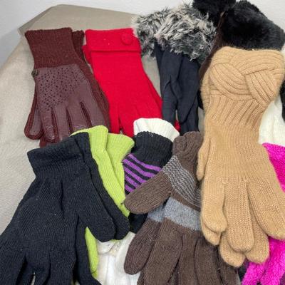 Huge lot of Ladies Gloves