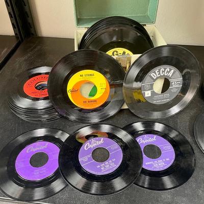 Vintage 45 Record Storage Carry Cases: Platter-Pak Type with Records