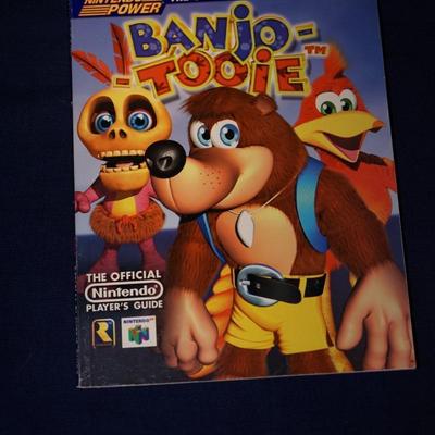 BANJO TOOIE OFFFICIAL NINTENDO PLAYERS GUIDE 2000