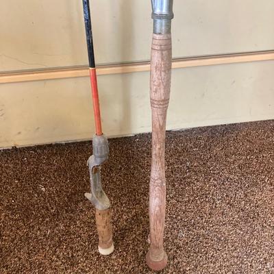 LOT 229: Vintage Sporting Goods Collection - Phil Esposito Street Hockey Stick, Burke Golf Putter, Fishing Rods, Spalding Tennis Racket,...