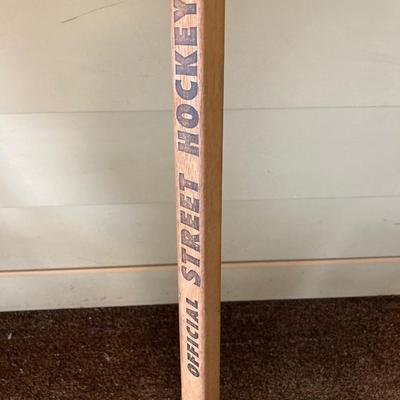 LOT 229: Vintage Sporting Goods Collection - Phil Esposito Street Hockey Stick, Burke Golf Putter, Fishing Rods, Spalding Tennis Racket,...