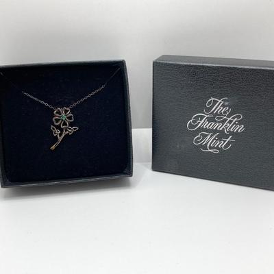 LOT 234: The Franklin Mint Signed Sterling Silver Flower Pendant Necklace in Original Box