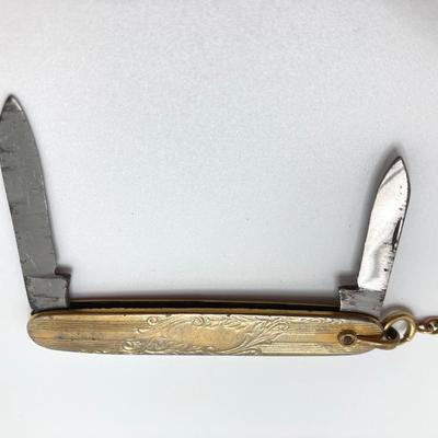 LOT 240: Vintage Key Wound Pocket Watch (Warranted Aluminum 182) and Sheffield Pen Knife Combination