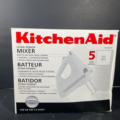 LOT::245: Kitchen Aid kHM5AP Ultra Power Mixer 5 Speed White (untested), Nonin's Biscotti Jar, Glass Bake & Pyrex Measuring Cups