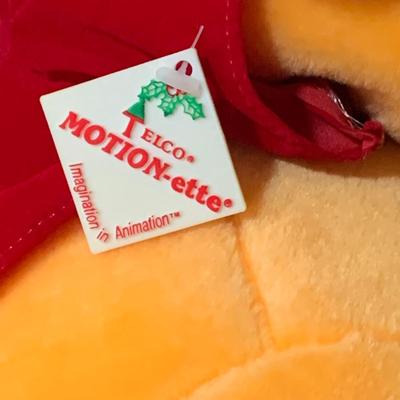 LOT247: Disney's Winnie The Pooh Telco Motion-ette Animated Holiday Figure
