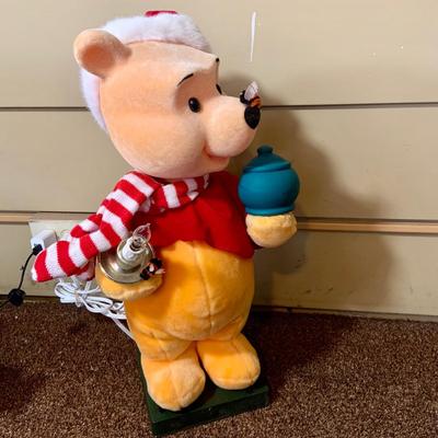 LOT247: Disney's Winnie The Pooh Telco Motion-ette Animated Holiday Figure