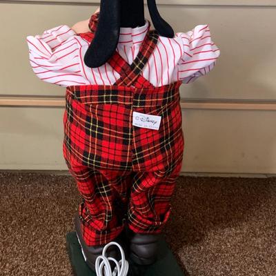 LOT 248: Disney's Goofee Telco's Animated Holiday Figure