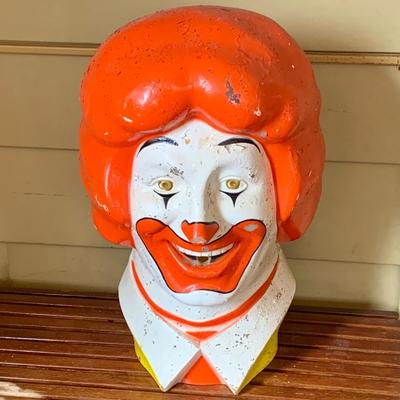 LOT251: Large Plastic Ronald McDonald ClownHead Helium Balloon Tank Cover from 1977