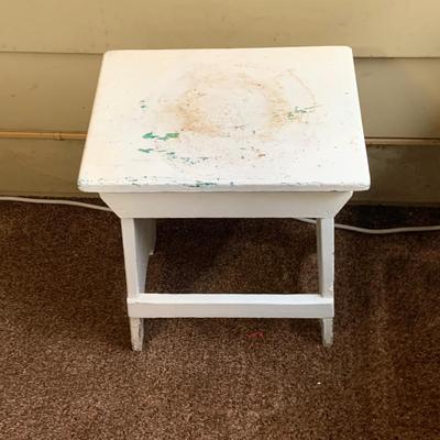LOT 260: Galvanized Bucket and Tub with Wooden Side Table
