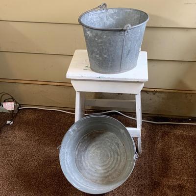 LOT 260: Galvanized Bucket and Tub with Wooden Side Table
