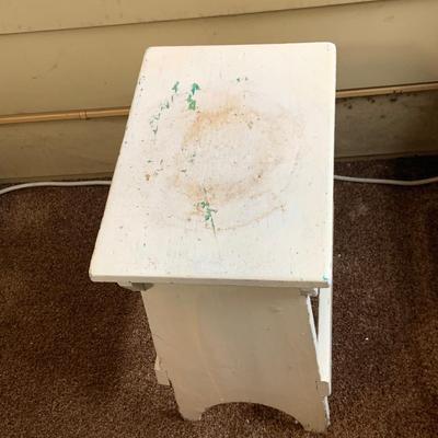 LOT 260: Galvanized Bucket and Tub with Wooden Side Table