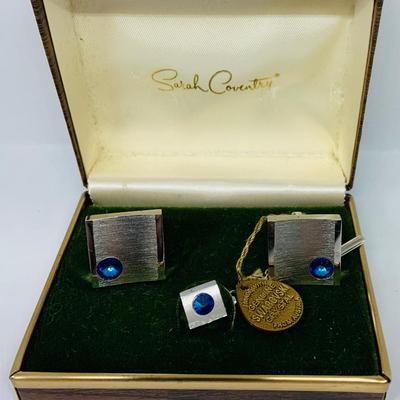 LOT 265:Sterling Silver Money Clip Photo Jewelry by Anson, Sara Conventry Cufflinks, Tie Pin w/ Swarovski Crystals, Cross Pen Set Adre...