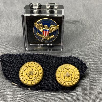 LOT:269: Mens Cuff Links, Tie Bar and Pin and More Including Hadley 1/20 12 Gf and 1942 Goldfill Class Pin, Philadelphia Police Buttons,...