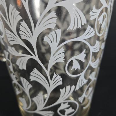 LOT 271: Vintage 1960s Jeanette Blue Corinthian Shot Glasses with Brass Caddy, "HOME SMORGASBORD KNIFE", Vintage Imperial Glass...