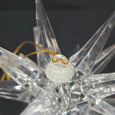 LOT 272: LED Tree Set (Untested), Set OF 2 Acrylic Stars, LONGABERGER Sleigh, 4 Placemats & Tablerunner (Measurements in Photos), 2...