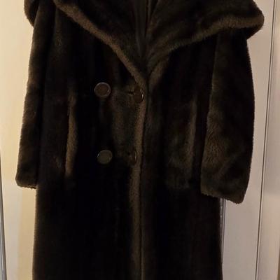 LOT 277: Regina Glenara by Glenoit Faux Fur Coat ; Size Unknown