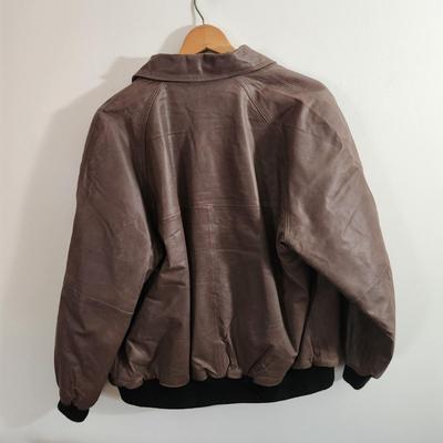 Scandia Woods Leather Bomber Jacket Size Large