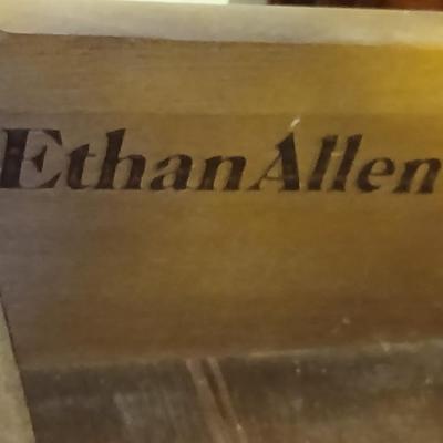 Beautiful vintage Ethan Allen Secretary writing desk