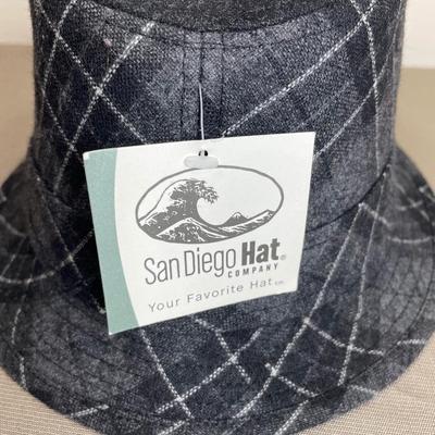 New! Men’s Plaid Fedora Hat