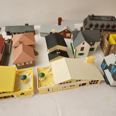 Large Lot of Plastic Train Garden Buildings Church w Bell Germany , Kibri , Patal, Burning Building