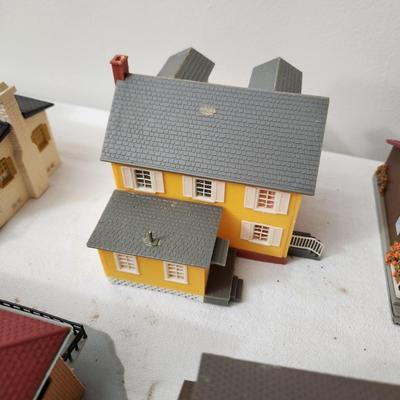 Large Lot of Plastic Train Garden Buildings Church w Bell Germany , Kibri , Patal, Burning Building