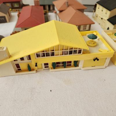 Large Lot of Plastic Train Garden Buildings Church w Bell Germany , Kibri , Patal, Burning Building