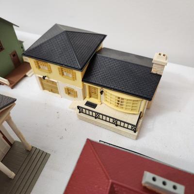 Large Lot of Plastic Train Garden Buildings Church w Bell Germany , Kibri , Patal, Burning Building
