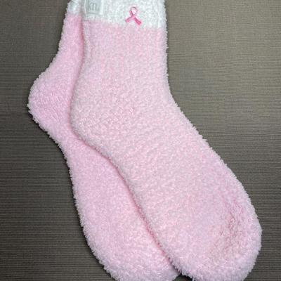 New! Karen Neuburger Pink Ribbon Socks