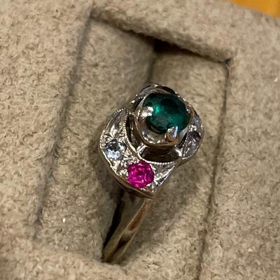14k gold and gem ring