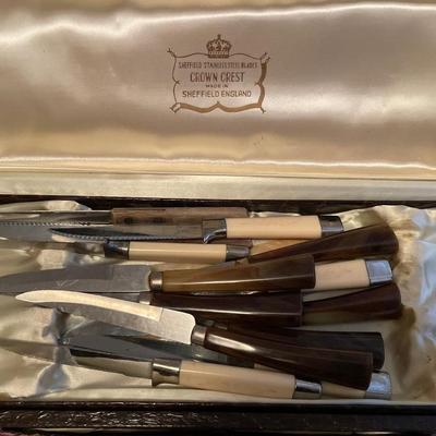 Sheffield Crown Crest steak knives