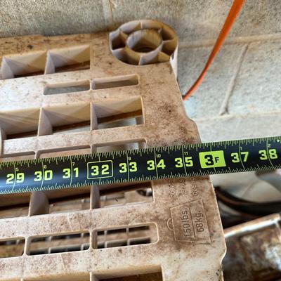 Heavy duty plastic shelves